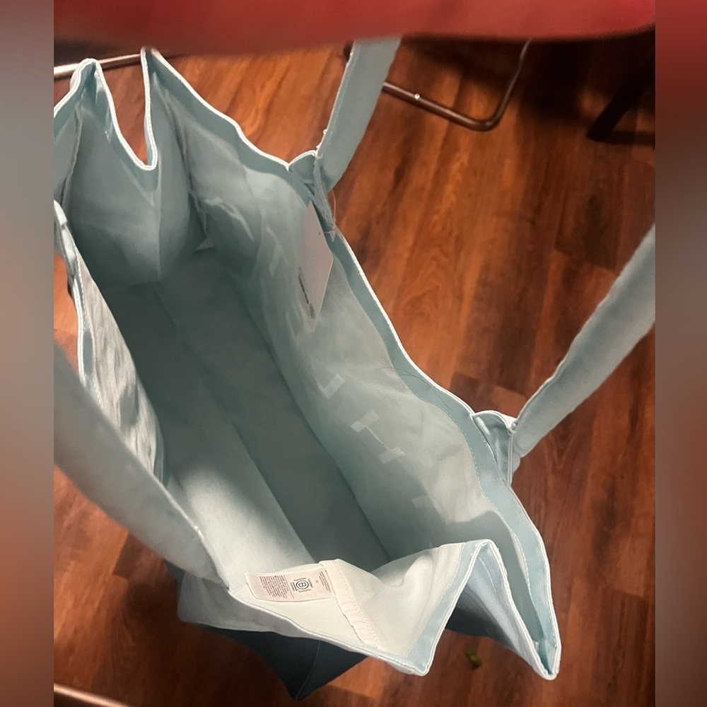Athleta Gradient Blue Tote - Picture 4 of 5
